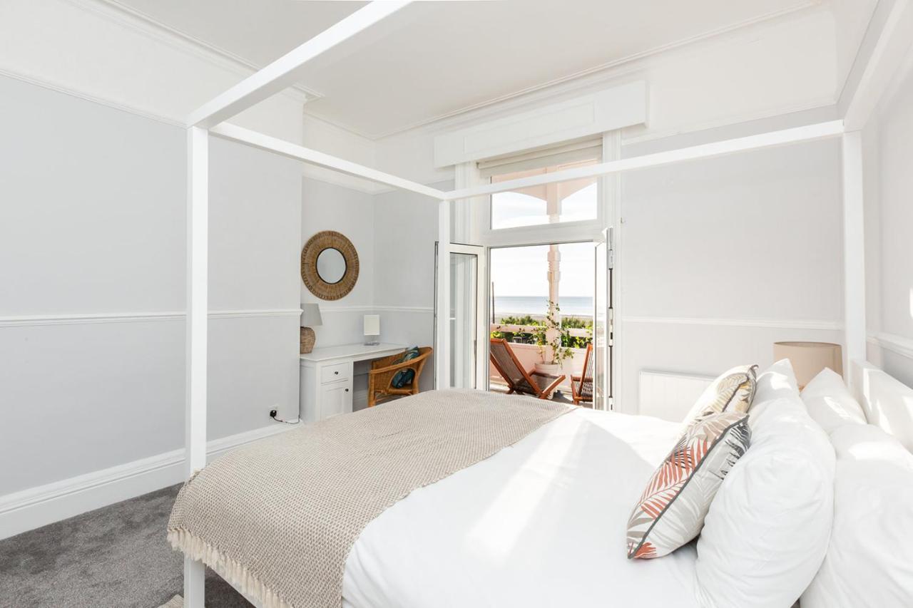 Ferienwohnung A View Of The Bay- Panoramic Sea Views- Sleeps 4 Westgate-on-Sea Exterior foto