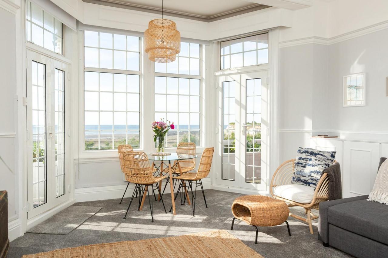 Ferienwohnung A View Of The Bay- Panoramic Sea Views- Sleeps 4 Westgate-on-Sea Exterior foto